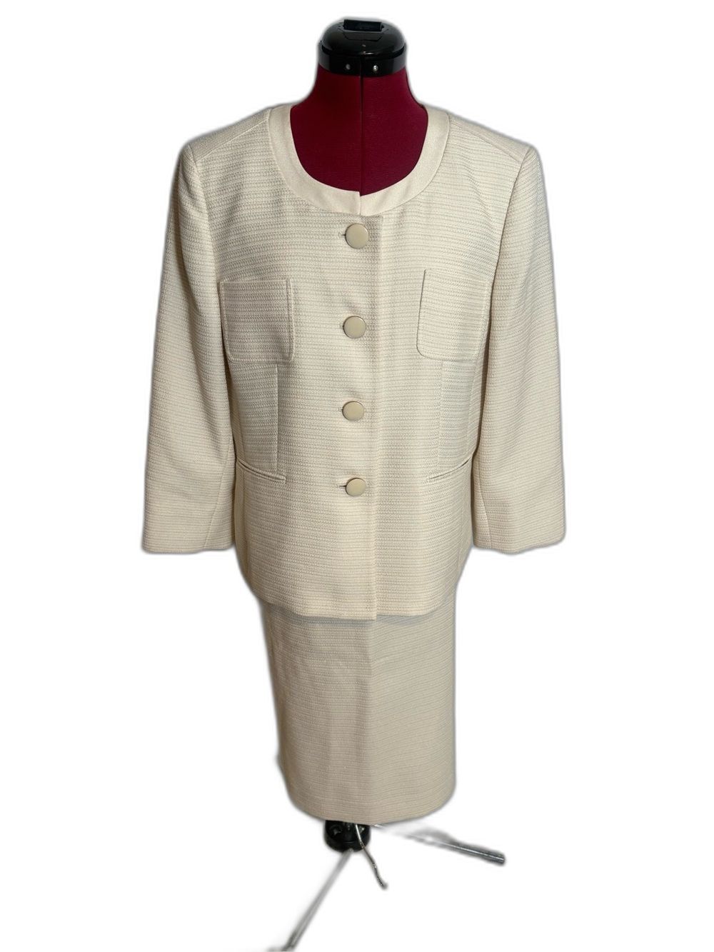NWT Kasper Skirt Suit Women's Size 16P Cream Metallic 2-Piece Set Blazer & Skirt